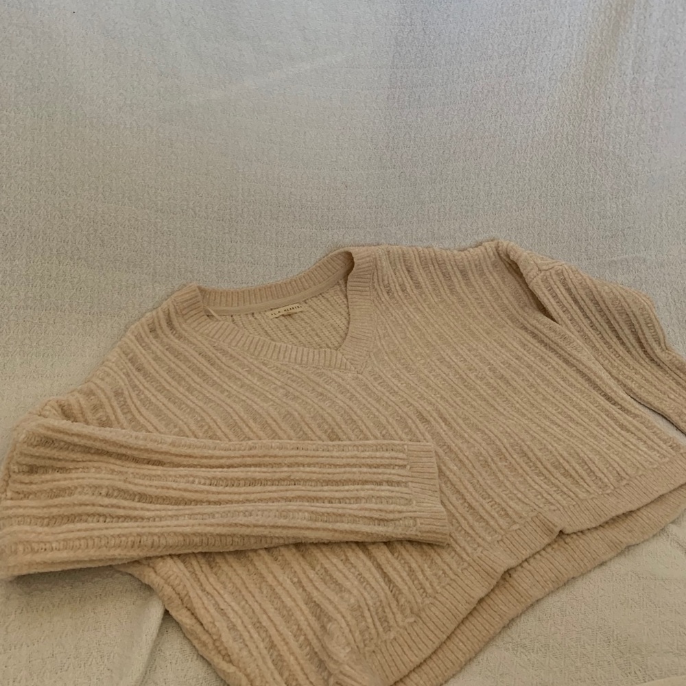 LA Hearts cream chenille cropped sweater